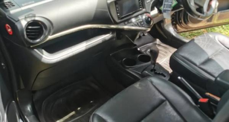 TOYOTA AQUA 2013