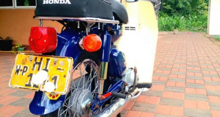 HONDA SUPER CUB 2005
