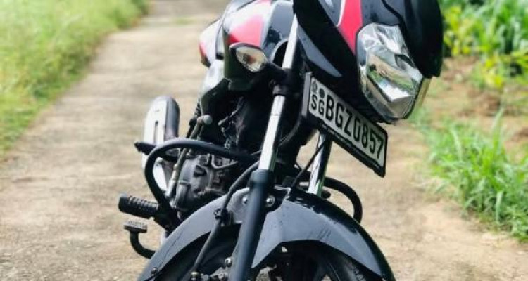 BAJAJ DISCOVER 125 2018
