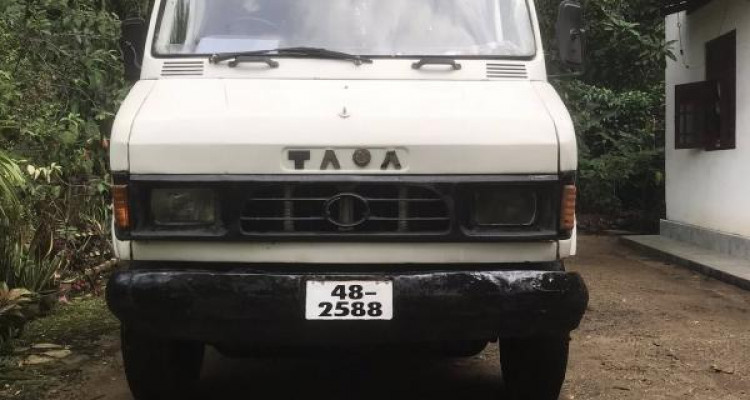 TATA 609 1995