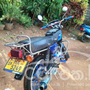 BAJAJ BOXER 2004