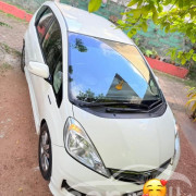 HONDA FIT GP4 2013