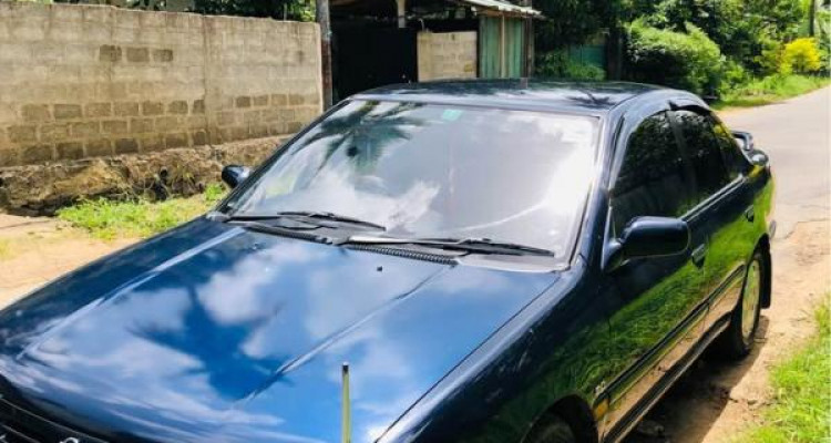 NISSAN PRIMERA 2000