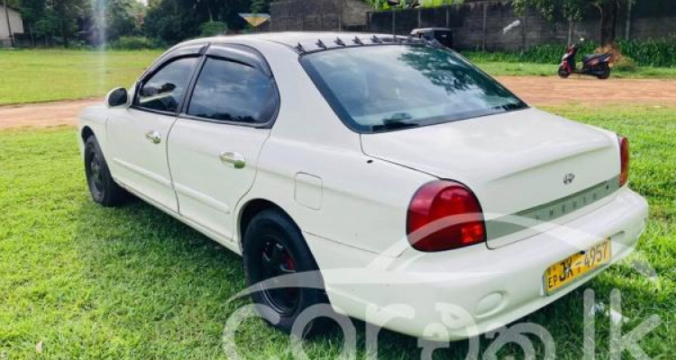 HYUNDAI SONATA 2001