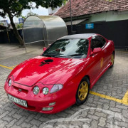HYUNDAI COUPE 2003