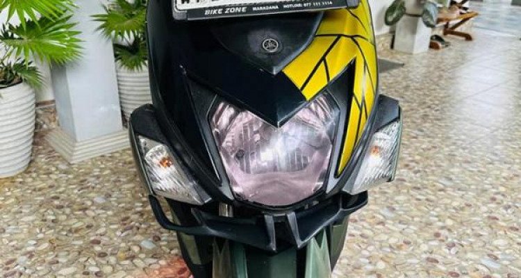 YAMAHA RAY 2018