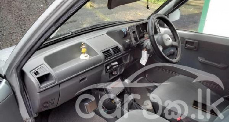 SUZUKI MARUTI 800 2010