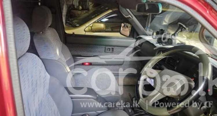 TOYOTA HILUX 107 1992
