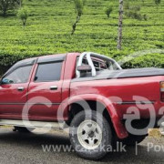 TOYOTA HILUX 107 1992