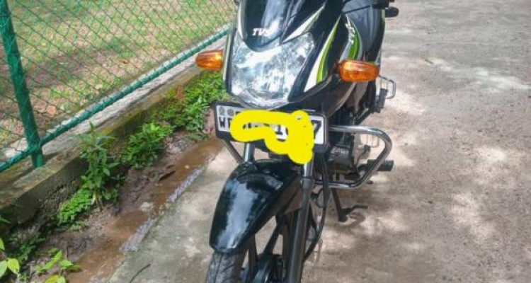 TVS METRO 2015