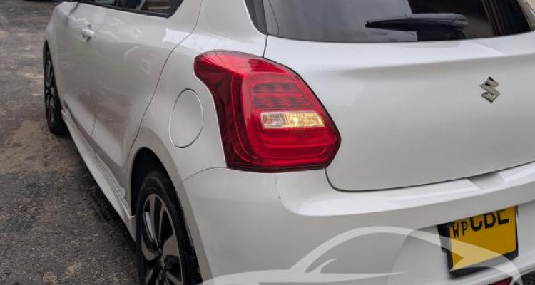 SUZUKI SWIFT RS 2017