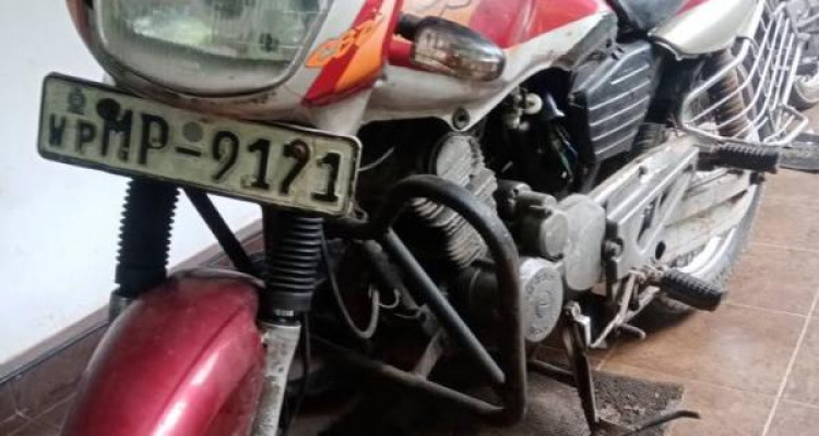 HERO HONDA CBZ 2005