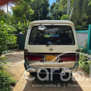 TOYOTA HIACE LH113 1991