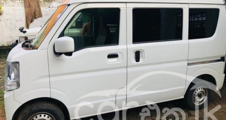 NISSAN CLIPPER NV100 2023