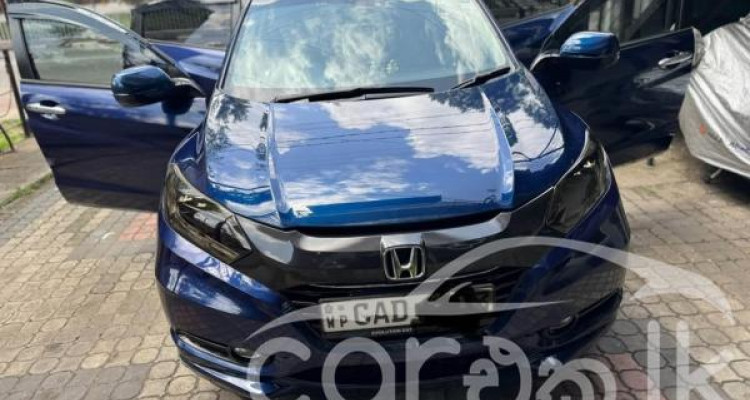 HONDA VEZEL 2014