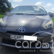 TOYOTA AQUA 2013