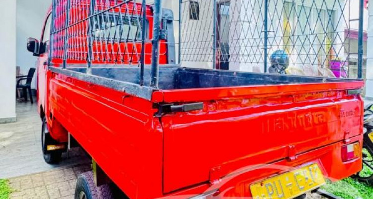 MAHINDRA MAXXIMO 2012