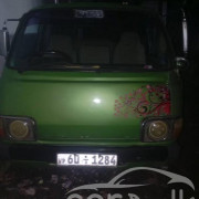 TOYOTA HIACE LH30 1980