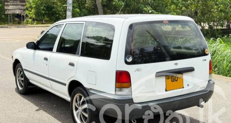 NISSAN AD WAGON Y10 1998