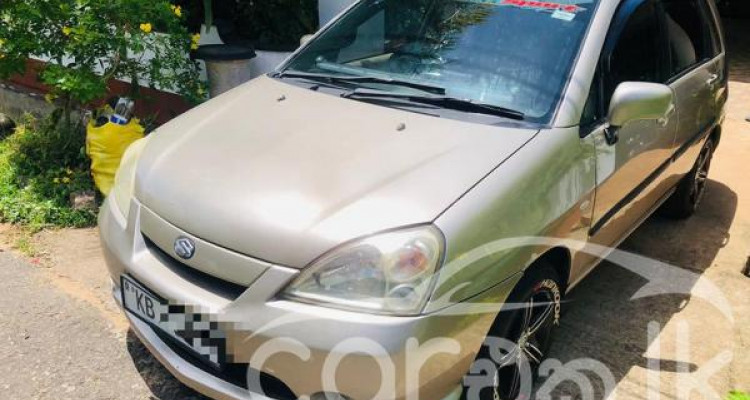 SUZUKI LIANA 2001