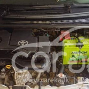 TOYOTA VITZ 2017