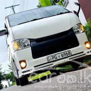 TOYOTA TRH 2012