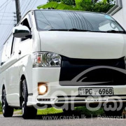 TOYOTA TRH 2012