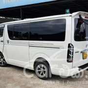 TOYOTA TRH 2012