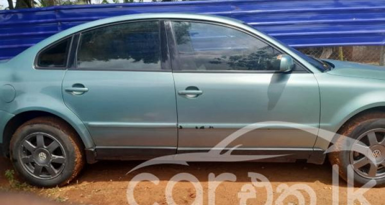 VOLKSWAGEN PASSAT 1999