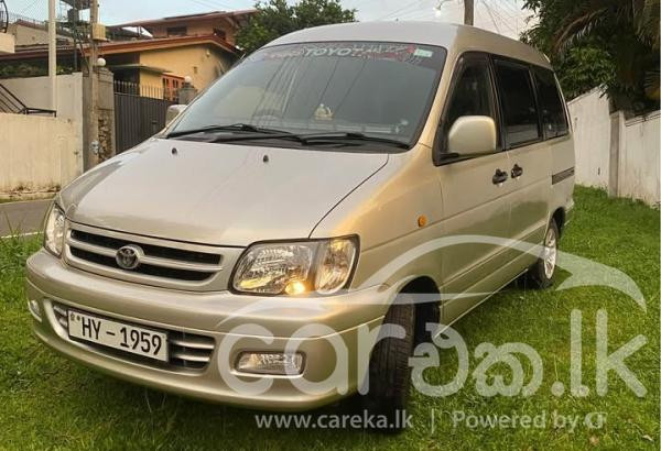 TOYOTA NOAH KR42 2000