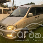 TOYOTA NOAH KR42 2000