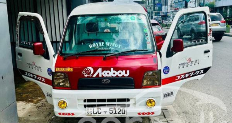 SUBARU SAMBAR 2004