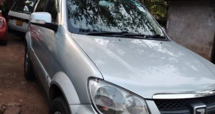 ZOTYE NOMAD 2011