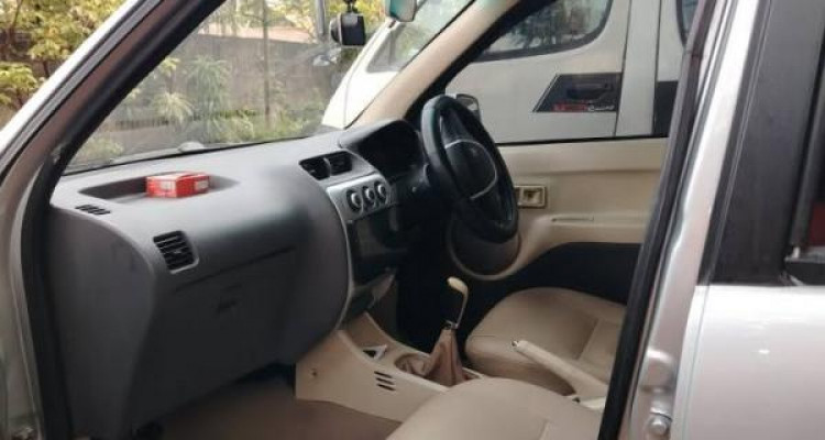 ZOTYE NOMAD 2011