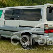 TOYOTA HIACE LH103 1994