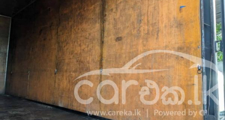 EICHER PRO 1095 2006