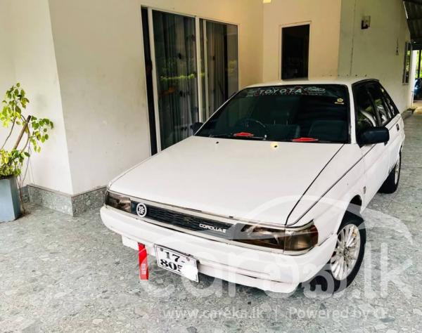 TOYOTA COROLLA II 1988