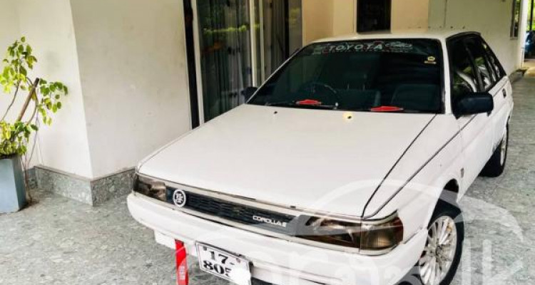 TOYOTA COROLLA II 1988