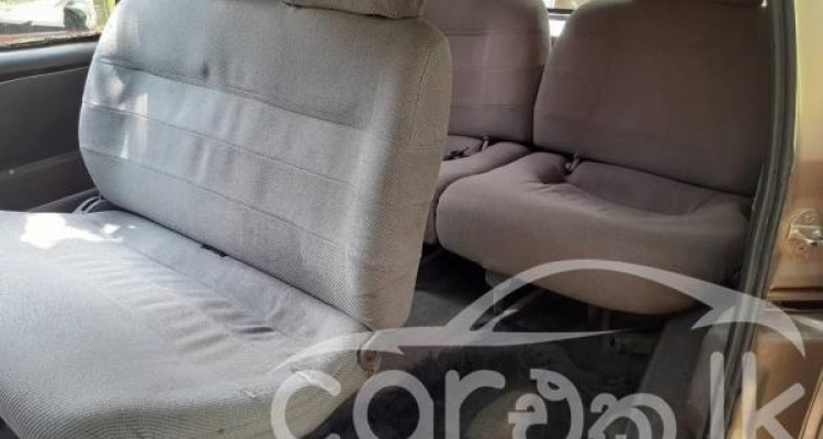 NISSAN SERENA 1996