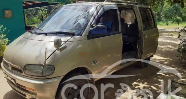 NISSAN SERENA 1996