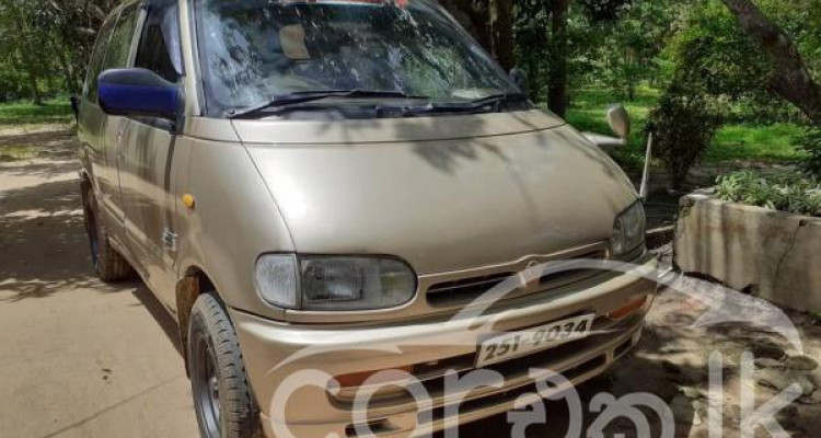 NISSAN SERENA 1996