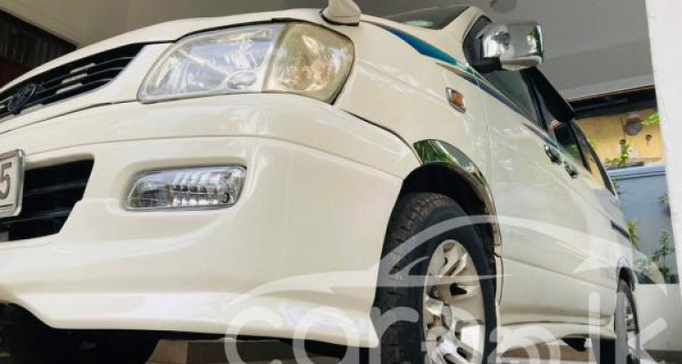 TOYOTA NOAH KR42 1998