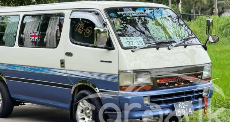 TOYOTA DOLPHIN 1992
