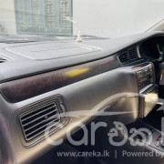 NISSAN BLUEBIRD SU14 1999