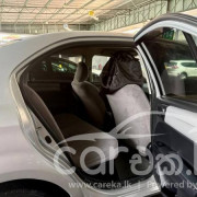 TOYOTA AXIO 2014