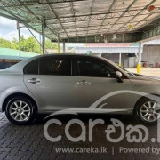 TOYOTA AXIO 2014