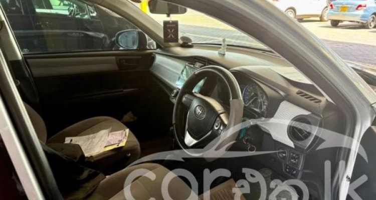 TOYOTA AXIO 2014