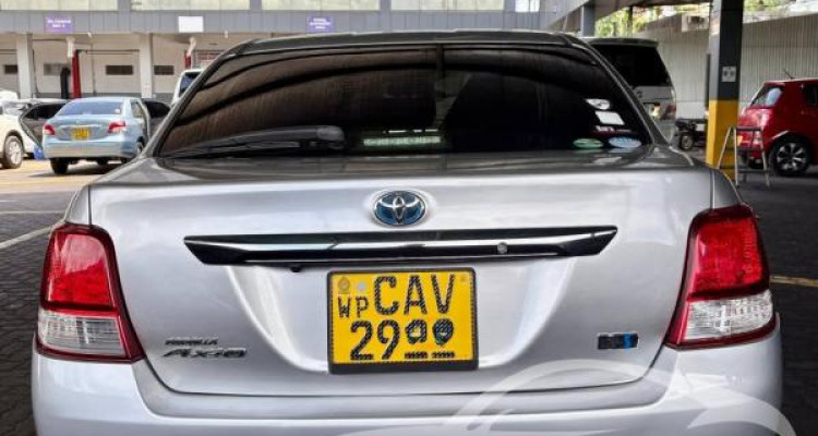 TOYOTA AXIO 2014