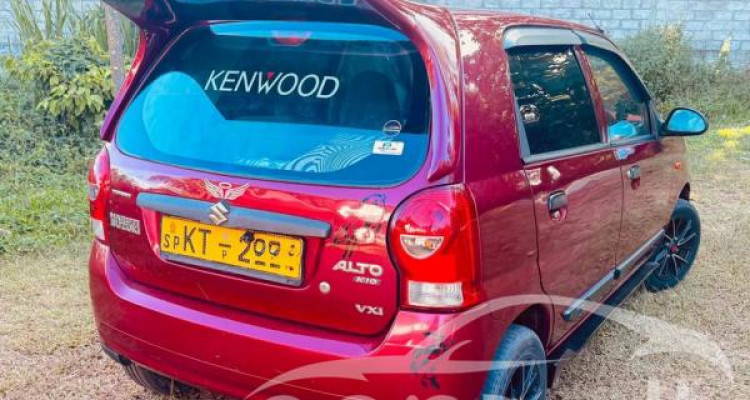 SUZUKI ALTO K10 2012