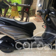 SUZUKI BURGMAN 2019